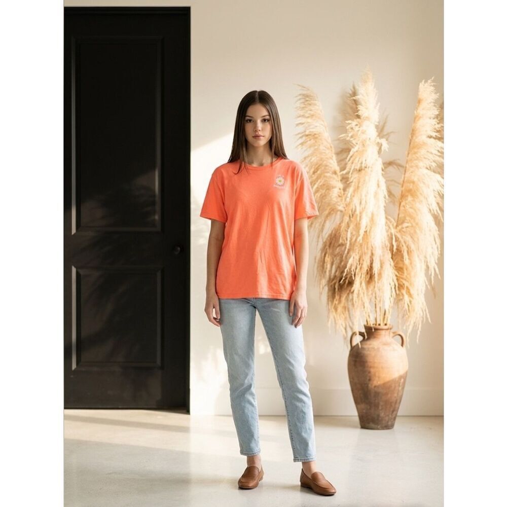 Comfortable Orange Short Sleeve Tee